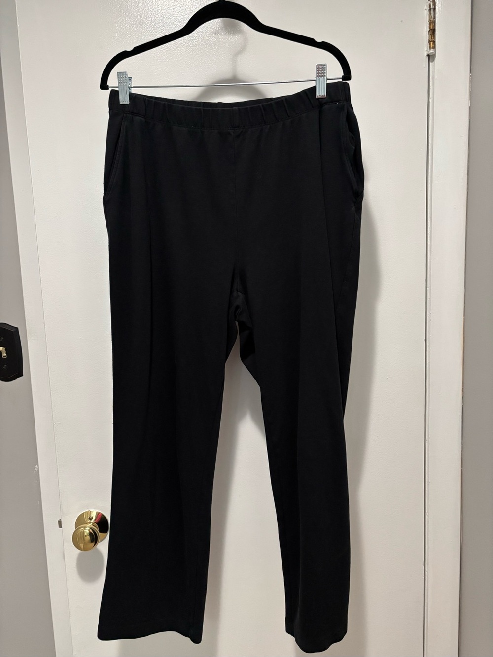 Lands' End Black Pull-On Knit Pants Large